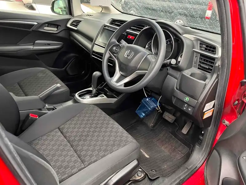 HONDA FIT 13G S PACKAGE Thumbnail 9