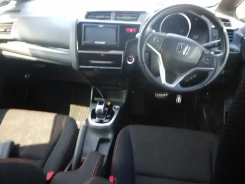 HONDA FIT HV S  PACKAGE Thumbnail 5
