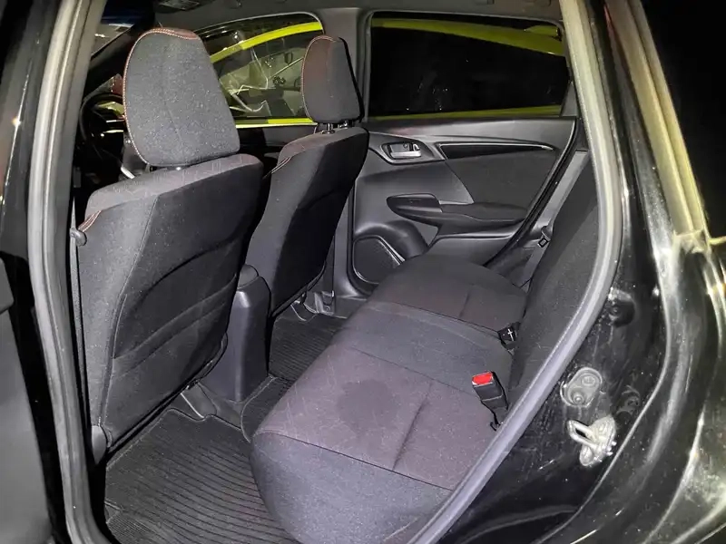 HONDA FIT HV S  PACKAGE Thumbnail 9