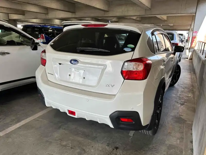 SUBARU XV 4WD 2.0I EYE SIGHT Thumbnail 2