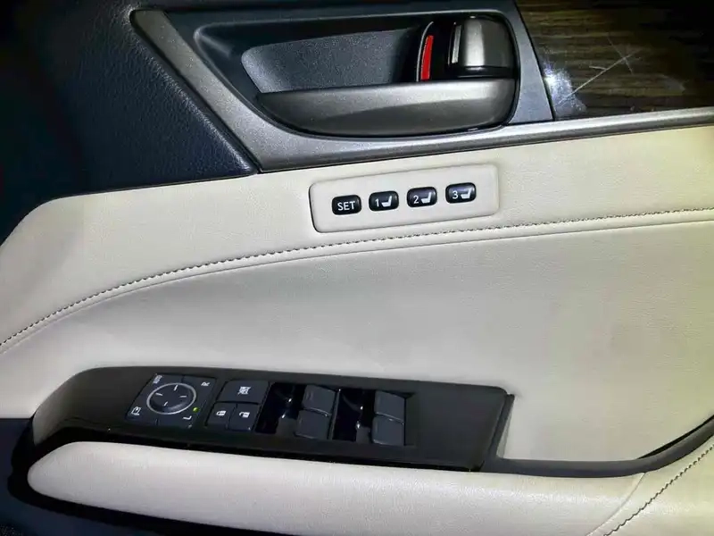 LEXUS GS GS450H VERSION L Thumbnail 11