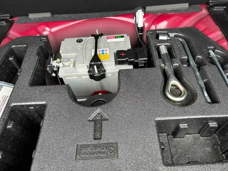 NISSAN NOTE E-POWER X Thumbnail 16