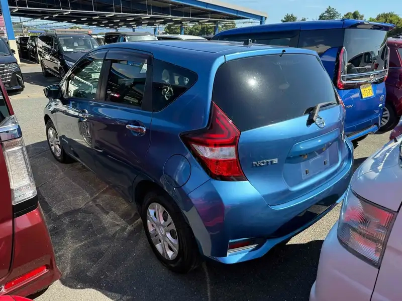 NISSAN NOTE E-POWER X Thumbnail 2