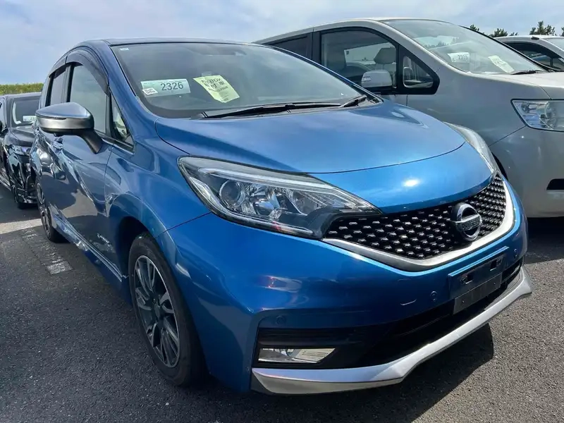NISSAN NOTE E-POWER MODE PREMIER Thumbnail 1