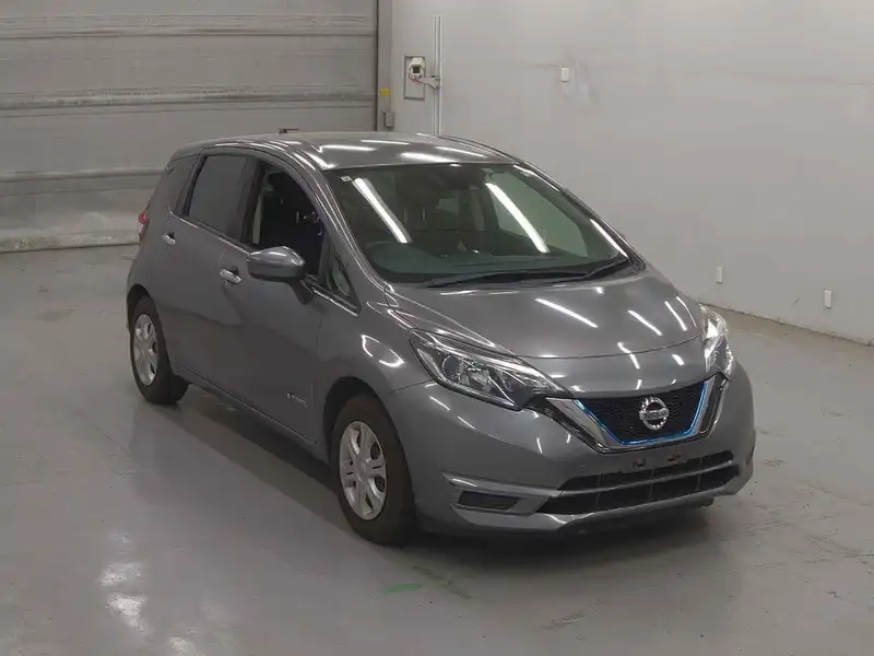 NISSAN NOTE E POWER Thumbnail 1