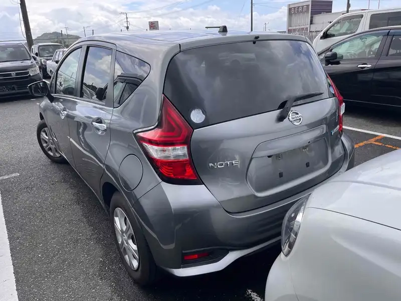 NISSAN NOTE E POWER Thumbnail 8