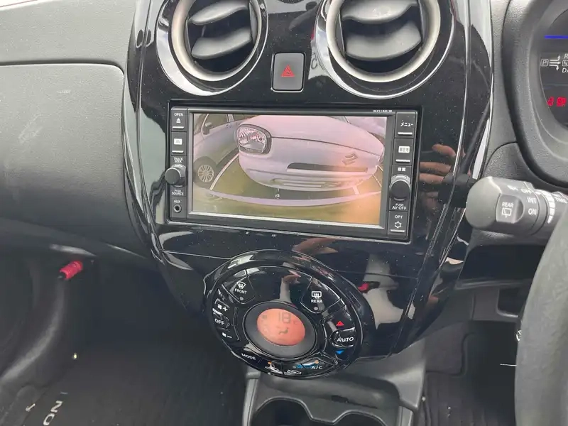 NISSAN NOTE E POWER Thumbnail 11