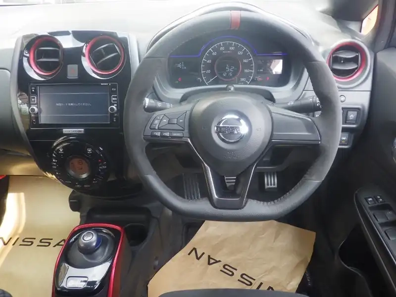 NISSAN NOTE E-POWER NISMO Thumbnail 3