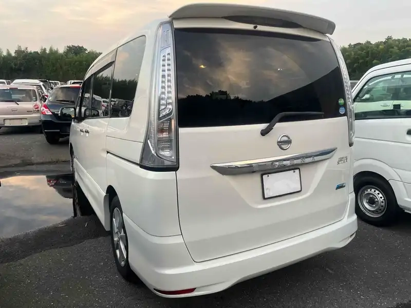 NISSAN SERENA 5D HIGHWAY STAR S-HYBRID V AERO M Thumbnail 4