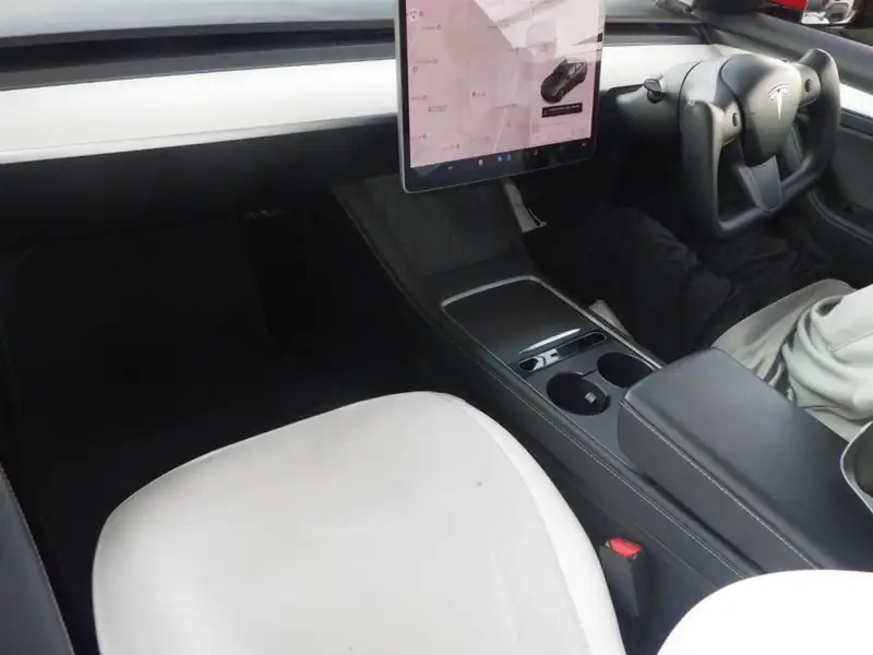 TESLA MODEL 3 LONG RANGE DUAL MOTOR 4WD Thumbnail 3