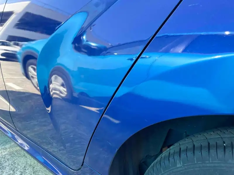 TOYOTA YARIS HYBRID X Thumbnail 30