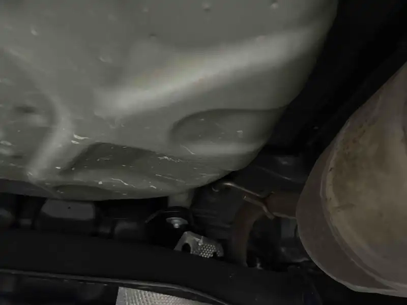 TOYOTA YARIS HYBRID X Thumbnail 30