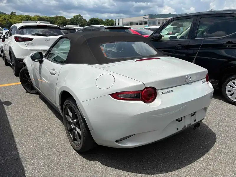 MAZDA ROADSTER S SPECIAL PACKAGE Thumbnail 2