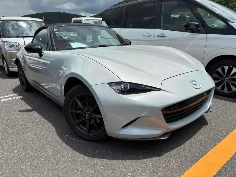 MAZDA ROADSTER S SPECIAL PACKAGE Thumbnail 1