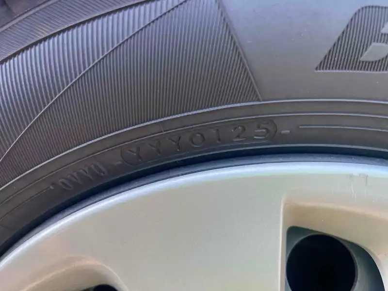 TOYOTA AQUA S Thumbnail 14