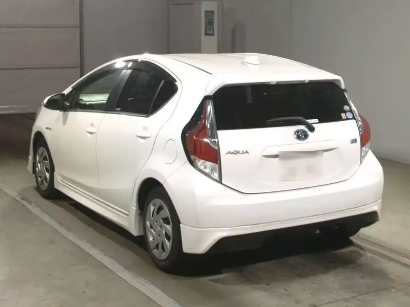 TOYOTA AQUA S BODYKIT Thumbnail 6