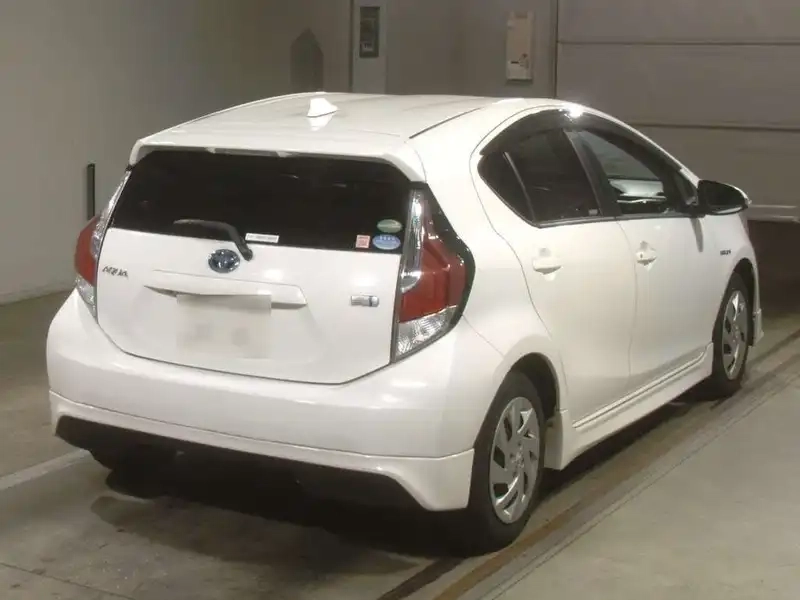 TOYOTA AQUA S BODYKIT Thumbnail 4