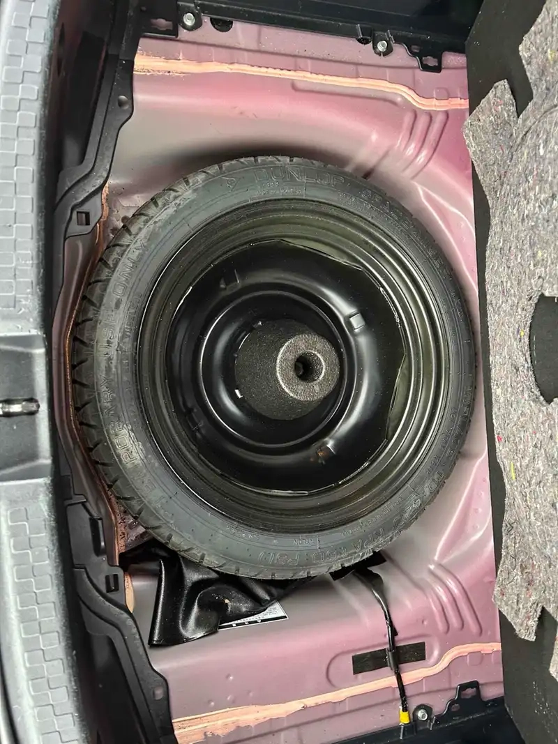 TOYOTA AQUA S Thumbnail 25