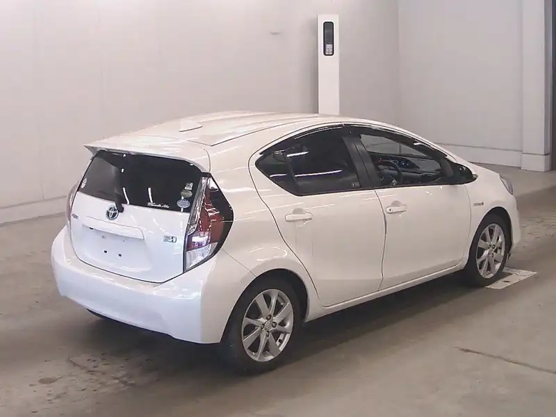 TOYOTA AQUA G BLACK SOFT LEATHER SELECTION Thumbnail 7
