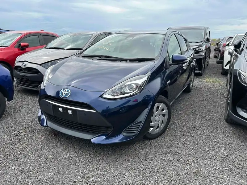 TOYOTA AQUA S STYLE BLACK Thumbnail 1