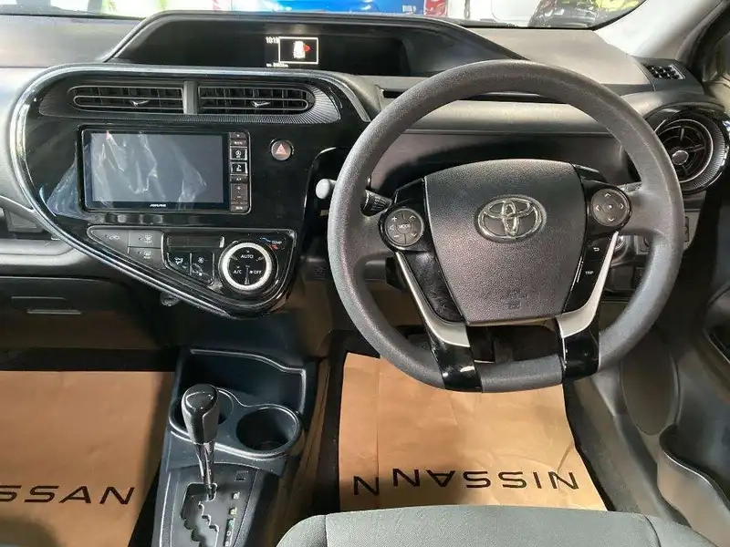 TOYOTA AQUA S STYLE BLACK Thumbnail 8