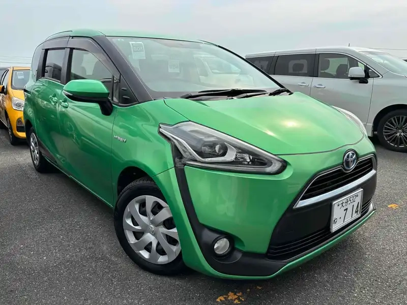 TOYOTA SIENTA HYBRID G Thumbnail 1