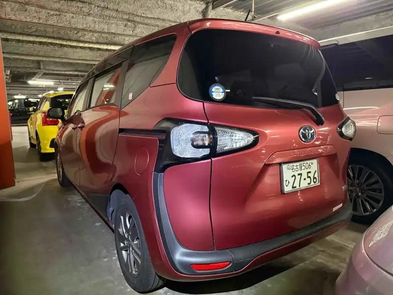 TOYOTA SIENTA HYBRID G Thumbnail 8