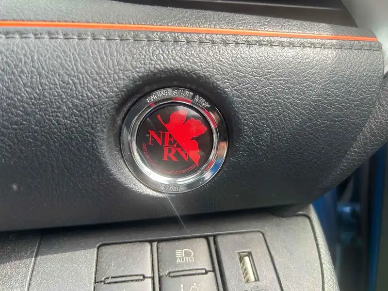TOYOTA SIENTA HYBRID G Thumbnail 7