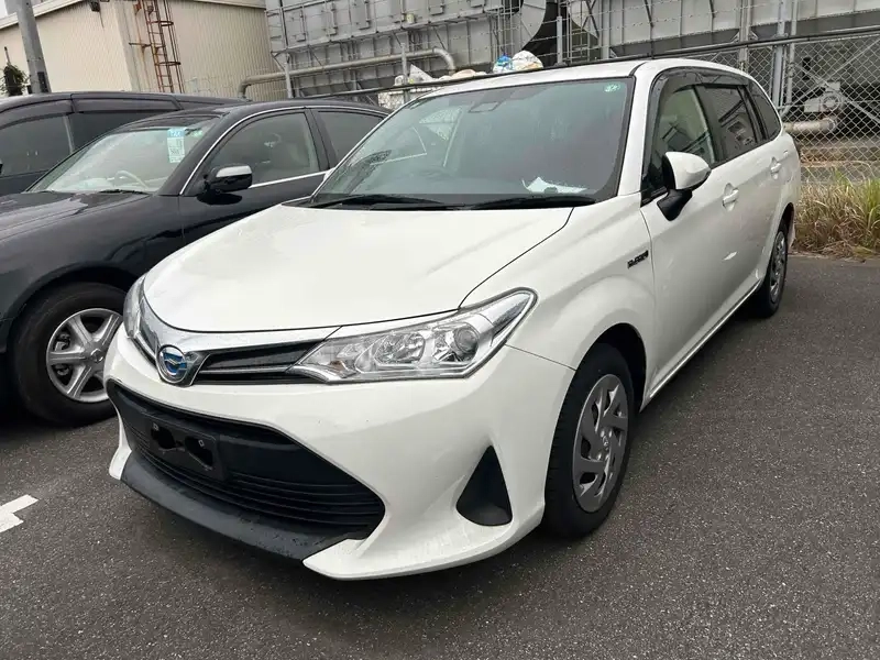 TOYOTA COROLLA FIELDER HYBRID EX Thumbnail 1
