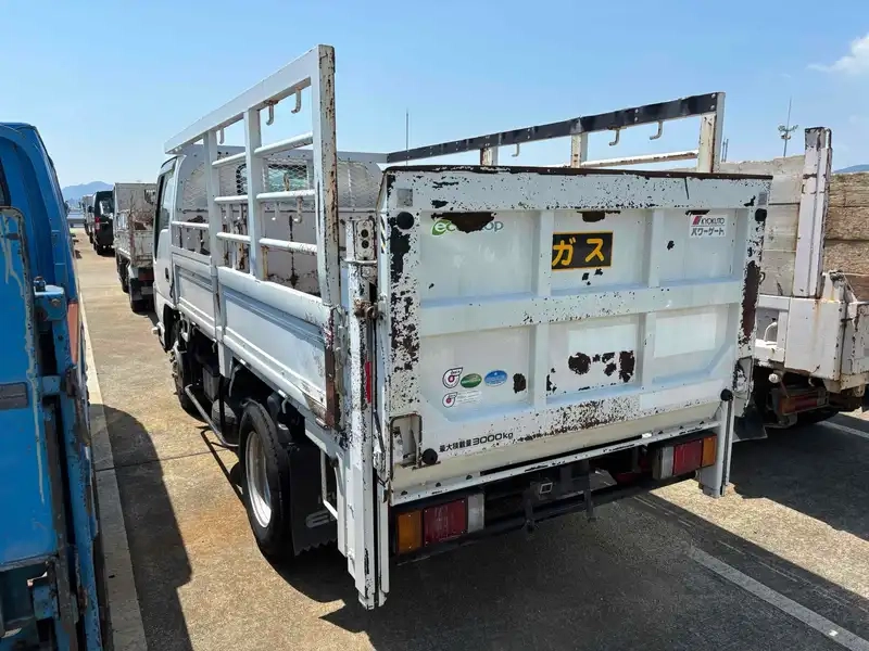 ISUZU ELF TRUCK 2D OTHERS Thumbnail 2
