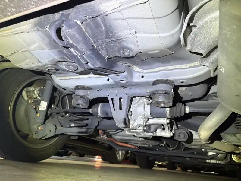 HONDA VEZEL HYBRID Z HONDA SENSING Thumbnail 14