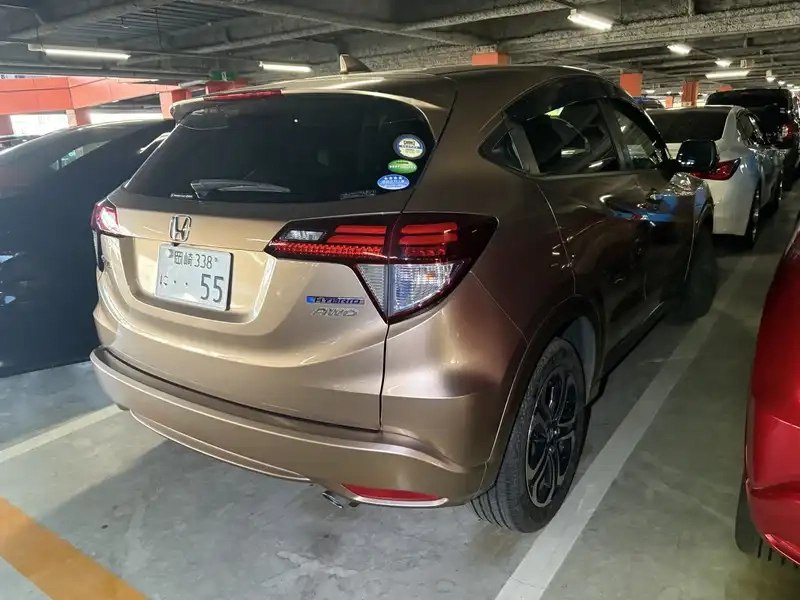 HONDA VEZEL HYBRID Z HONDA SENSING Thumbnail 2