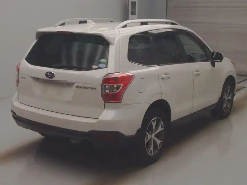 SUBARU FORESTER X-BREAK 4WD Thumbnail 4
