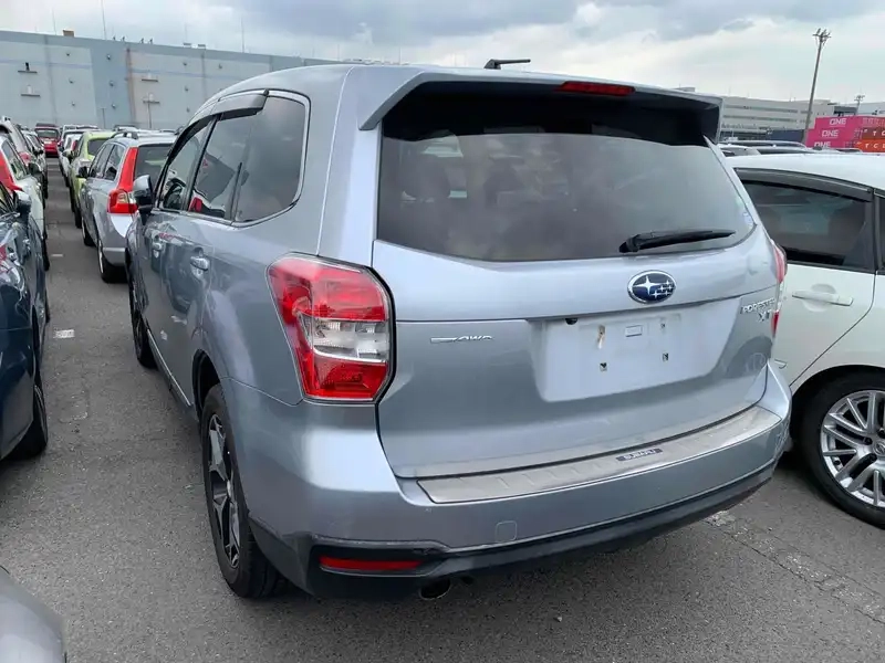 SUBARU FORESTER 2.0XT EYESIGHT Thumbnail 2