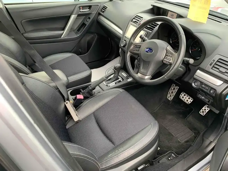 SUBARU FORESTER 2.0XT EYESIGHT Thumbnail 3