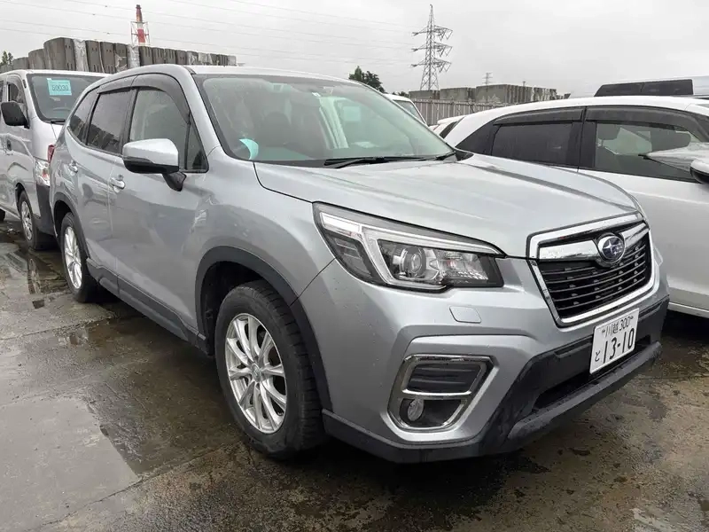 SUBARU FORESTER TOURING Thumbnail 1