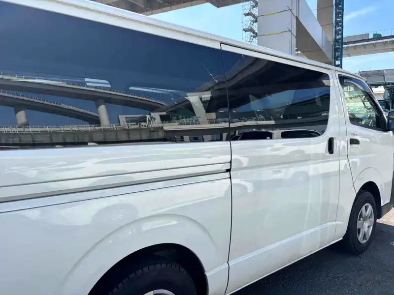 TOYOTA HIACE VAN LONGDX Thumbnail 7