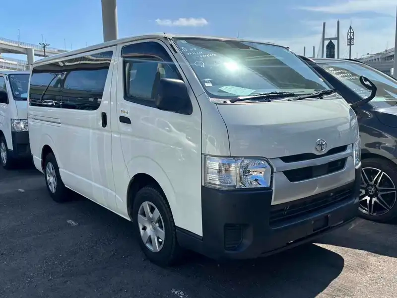 TOYOTA HIACE VAN LONGDX Thumbnail 1