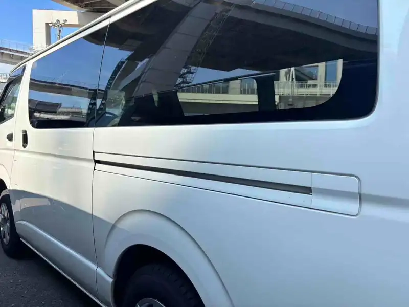 TOYOTA HIACE VAN LONGDX Thumbnail 8