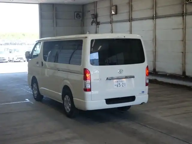 TOYOTA HIACE VAN LONG DX GL PACKAGE Thumbnail 4