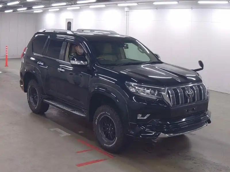 TOYOTA LAND CRUISER PRADO 5D 4WD TX L PACKAGE Thumbnail 1