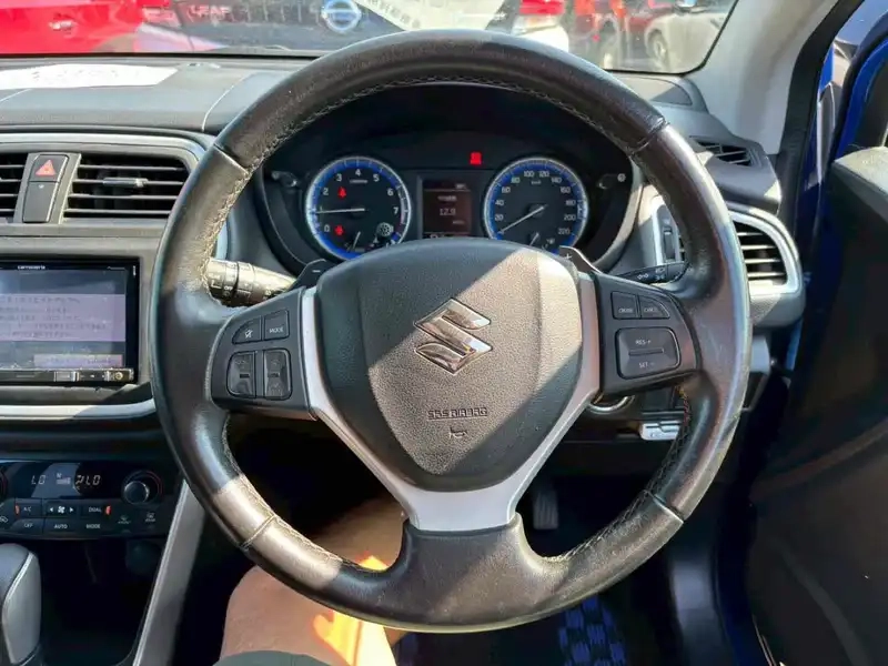 SUZUKI SX4 S CROSS BASE GRADE Thumbnail 8