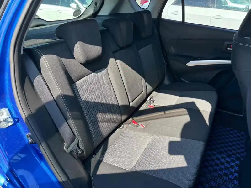 SUZUKI SX4 S CROSS BASE GRADE Thumbnail 6