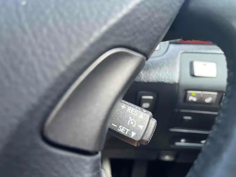 LEXUS LS LS600H I PACKAGE Thumbnail 9