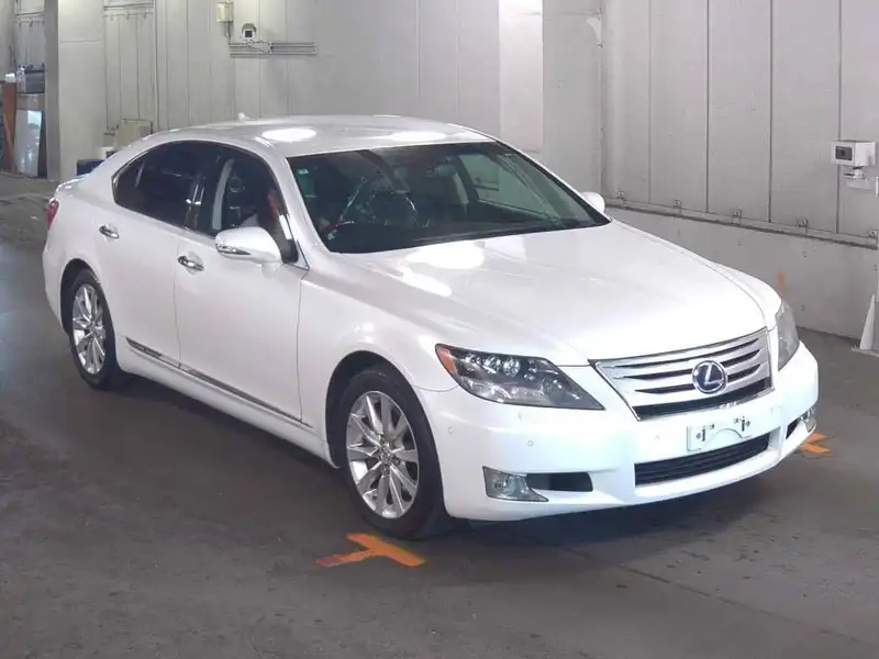 LEXUS LS LS600H I PACKAGE Thumbnail 1