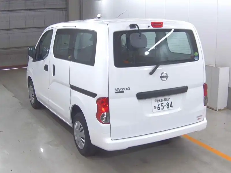 NISSAN NV200 VX Thumbnail 2