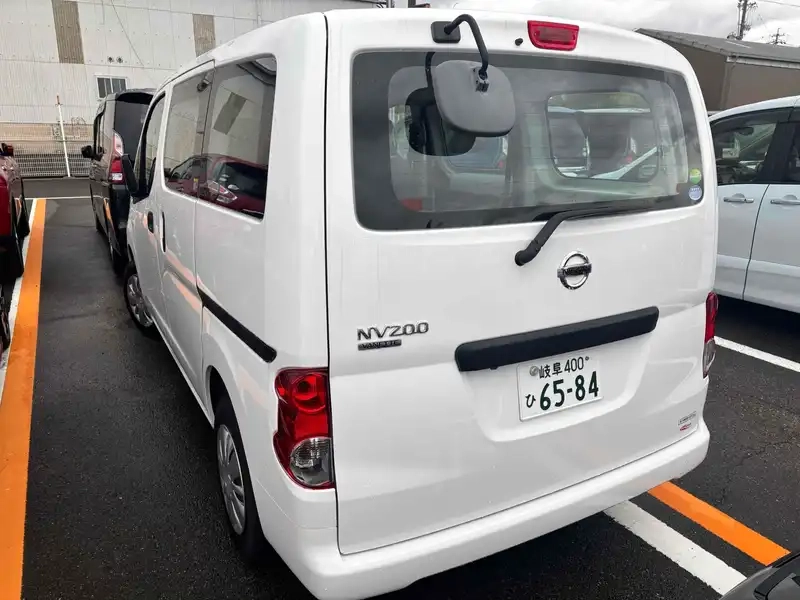NISSAN NV200 VX Thumbnail 7