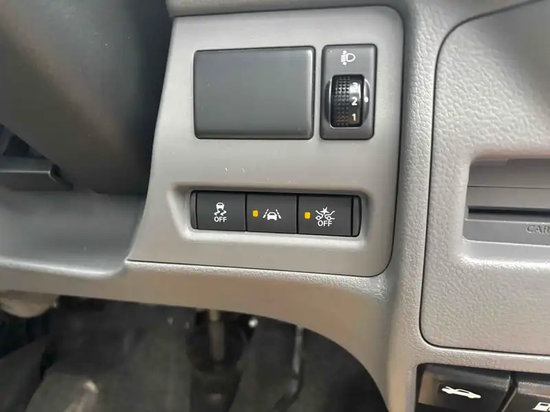 NISSAN NV200 VX Thumbnail 14