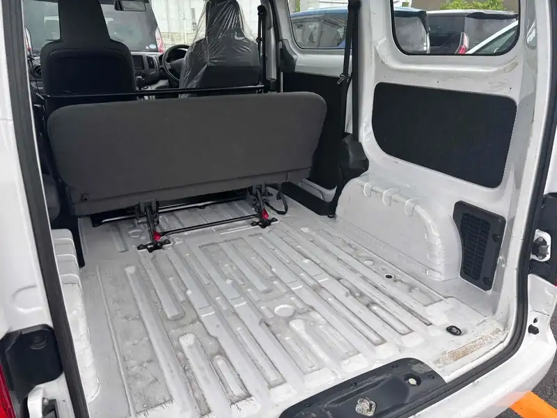 NISSAN NV200 VX Thumbnail 10
