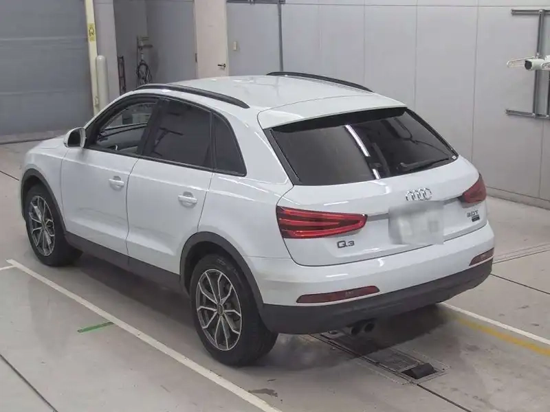 AUDI Q3 2.0TFSI QUATTRO 180PS Thumbnail 7